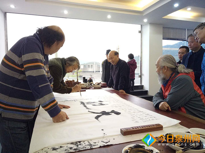 吉尔格楞、乌兰托嘎、蔡树本在《一带一路》报中国永春办事处联手泼墨