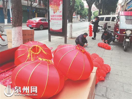 中心市区花灯陆续分点布设 绚丽花灯将点亮泉州城