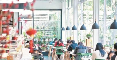 过年不打烊 泉州古城新华路甲第门文创园一书店成网红