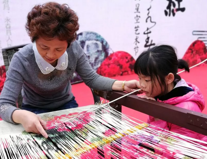 挖多少送多少！99元起第五届中国映山红文化旅游节一日游！