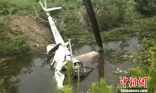 镇江大路通用机场一直升机训练中坠毁2人遇难