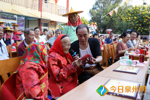 惠安小岞镇为老人举办重阳节系列活动