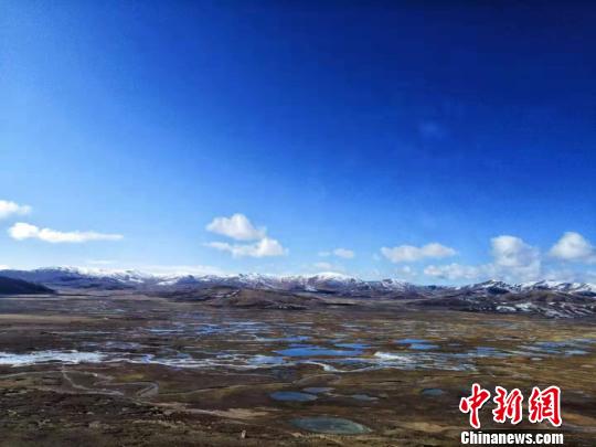 图为黄河源头。青海省原上草自然保护中心提供