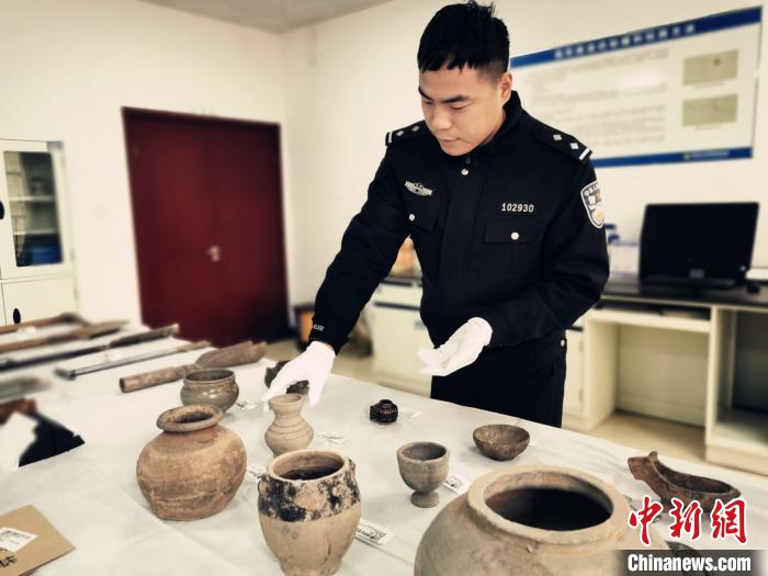郑州警方破获韩王陵、宋陵等古墓被盗系列案